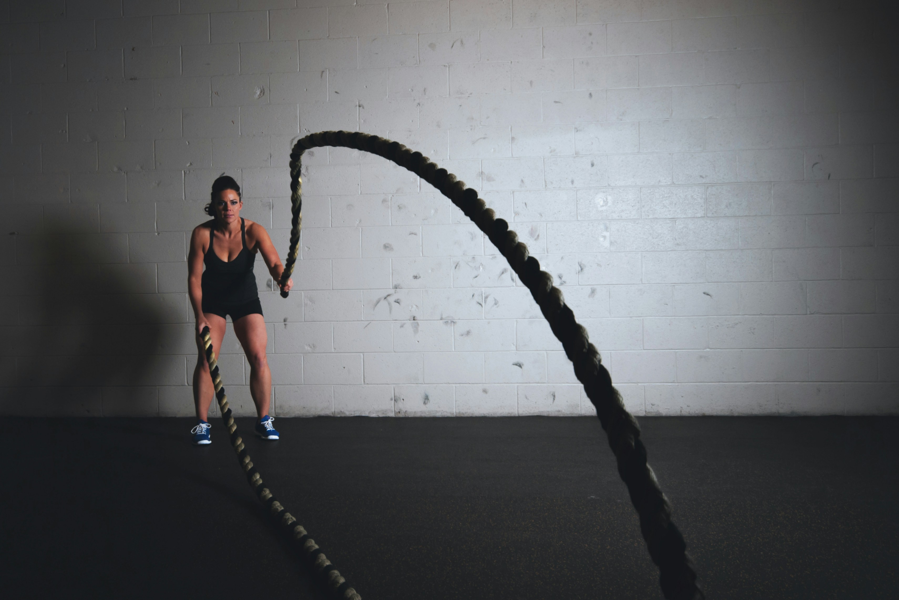Person doing a dynamic workout